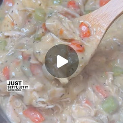 Crockpot Chicken And Dumplings