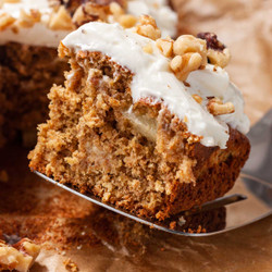 Easy Pineapple Banana Cake With Cream Cheese Frosting (hummingbird Cake)