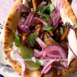 Shawarma Mushroom Flatbread