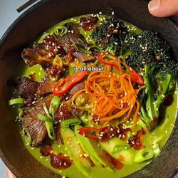 Thai Green Noodle Soup