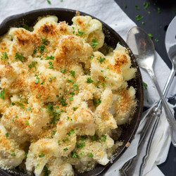 Garlic Gouda &amp; Parmesan Cauliflower Au Gratin