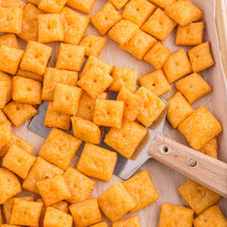 Homemade Cheeze-its