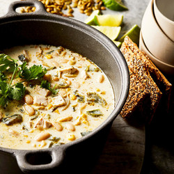 Fast Or Slow White Chicken Chili