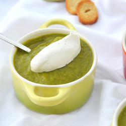 Soupe Froide De Courgettes Et Sa Chantilly À La Menthe