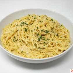 Three Cheese And Garlic Spaghetti