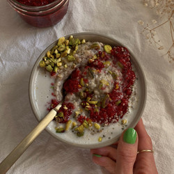 Pistachio Cauli-oats