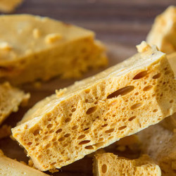 Homemade Honeycomb Candy