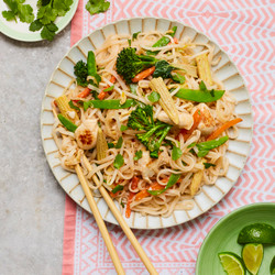 Chicken Pad Thai | Slimming &amp; Weight Watchers Friendly