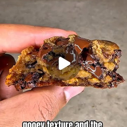Vegan Chickpea Chocolate Chip Cookies
