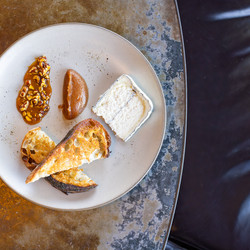 Goat Cheese And Apple Butter