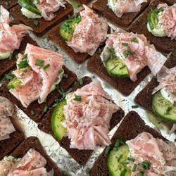 Shaved Ham Snacks With Cucumber Cream Cheese Recipe