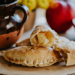 Empanadas De Manzana