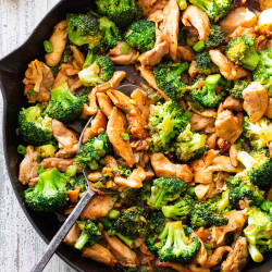 Paleo Chicken And Broccoli Stir Fry {whole30, Keto}