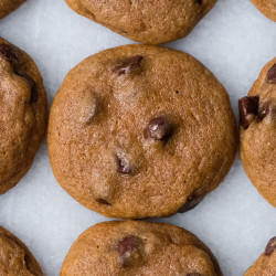 Pumpkin Chocolate Chip Cookies