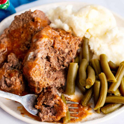 Slow Cooker Meatloaf