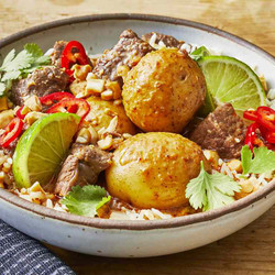 Slow Cooker Beef Massaman Curry