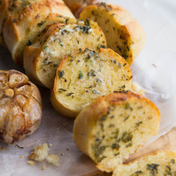 Roasted Garlic Bread