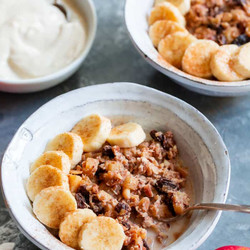 Easy Apple Cinnamon Paleo Hot Cereal {sugar-free, Vegan}