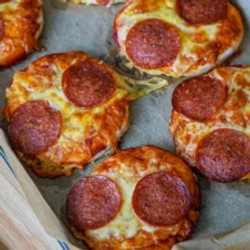 Mini Lunchbox Pizzas