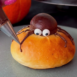 Spider rolls • Instagram Reel