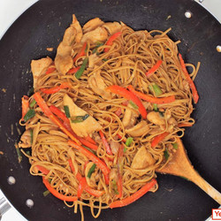 Chicken Chow Fun