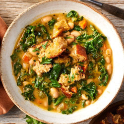 Spicy Sausage &amp; Kale Soup
