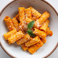 Tomato &amp; Peach Pasta