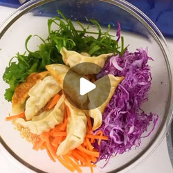 Viral Dumpling Salad