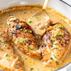Caramelized Onion Cream Sauce With Chicken