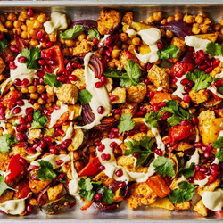 Harissa Tofu Veggie Traybake