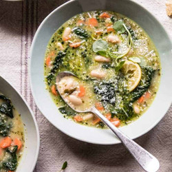 Crockpot Tuscan White Bean And Lemon Soup