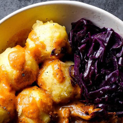 Vegane Seitan-Ente in Bratensauce