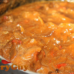 How To Make A Tasty Onion Sauce To Add To Your Curries