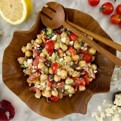 Mediterranean Chickpea Salad