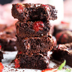 Chocolate Covered Strawberry Brownies