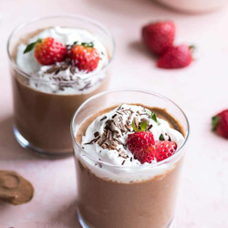 Healthy(ish) Chocolate Chia Mousse