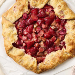 Strawberry-rhubarb Galette