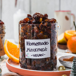 Homemade Vegan Mince Pie Filling (mincemeat)