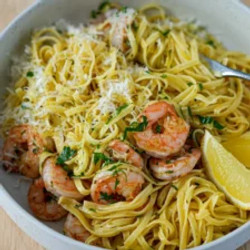 Garlic Butter Prawn (shrimp) Linguine