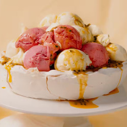 Pavlova Ice-cream Cake