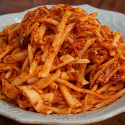 Country-style Radish Salad (sigol Mu-saengchae: 시골 무생채)