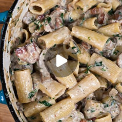 One-pot Mushroom And Bacon Rigatoni
