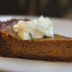 Pumpkin Pie With Gingersnap Crust
