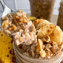 Banana Bread Overnight Oats