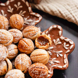 Walnut Cookies (oreshki)