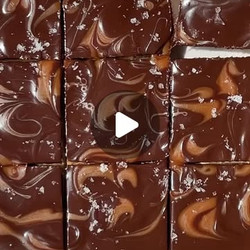 Millionaire's Cheesecake Bars
