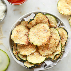 Healthy Oven Baked Zucchini Chips