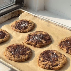 Brown Butter Oatmeal Chocolate Chip Cookies
