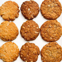 Anzac Biscuits Recipe - chewy, crunchy or crispy