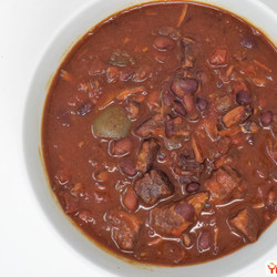 Slow Cooker Beef And Black Bean Chili